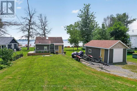 19 Hamilton Island Road South Glengarry ON K0C 2E0