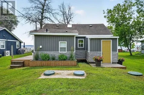 19 Hamilton Island Road South Glengarry ON K0C 2E0