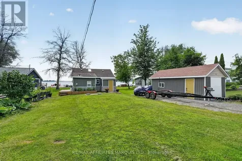 19 Hamilton Island Road South Glengarry ON K0C 2E0