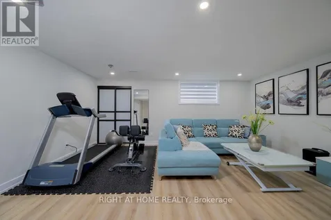 159 Boulonnais Grove Ottawa ON K2S 0T7