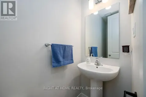 159 Boulonnais Grove Ottawa ON K2S 0T7