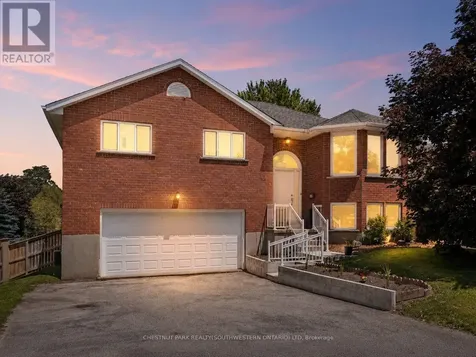 11 Bonniewood Drive Mapleton ON N0G 1P0