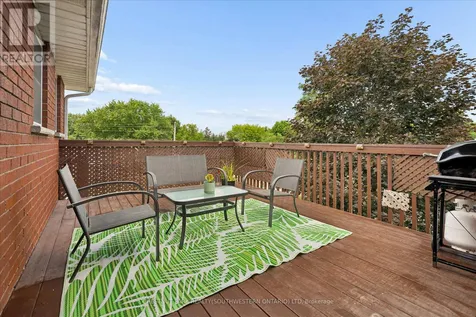 11 Bonniewood Drive Mapleton ON N0G 1P0