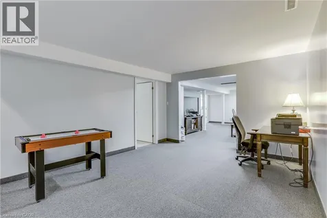 4542 Avenue Road London ON N6N 1E7