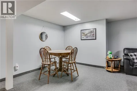 4542 Avenue Road London ON N6N 1E7