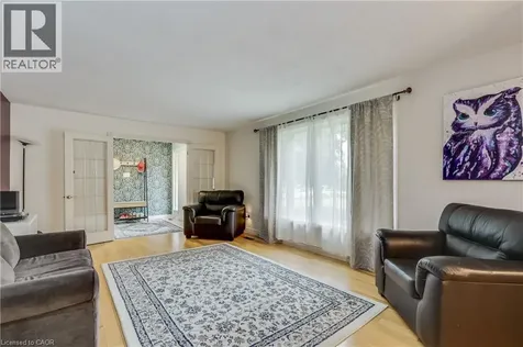 4542 Avenue Road London ON N6N 1E7