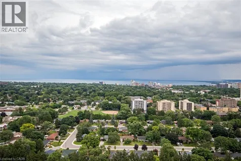 2087 Fairview Street Burlington ON L7R 0E5
