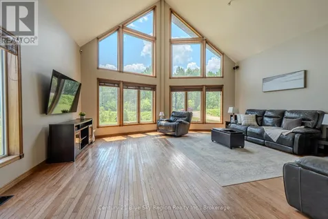 1033 Centennial Crescent East Ferris ON P0H 1K0