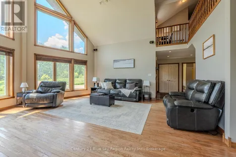 1033 Centennial Crescent East Ferris ON P0H 1K0