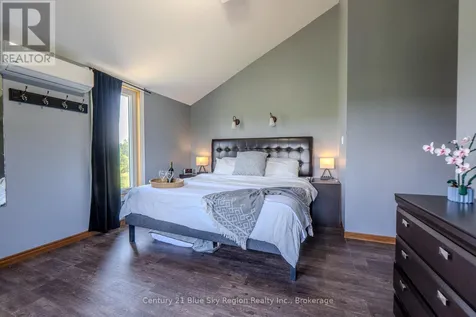 1033 Centennial Crescent East Ferris ON P0H 1K0