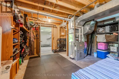 1033 Centennial Crescent East Ferris ON P0H 1K0