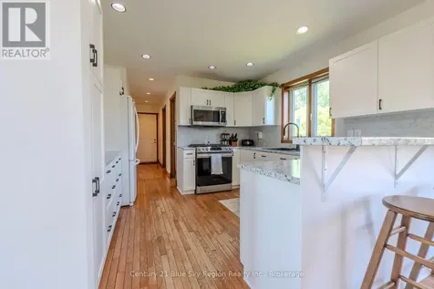 1033 Centennial Crescent East Ferris ON P0H 1K0