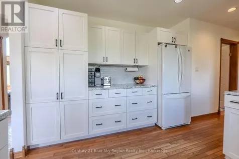 1033 Centennial Crescent East Ferris ON P0H 1K0