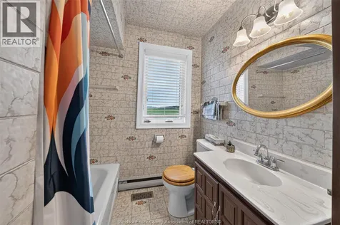 1226 Puce Road Lakeshore ON N8M 2X7