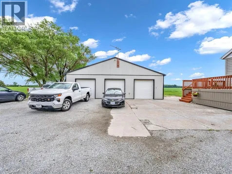 1226 Puce Road Lakeshore ON N8M 2X7