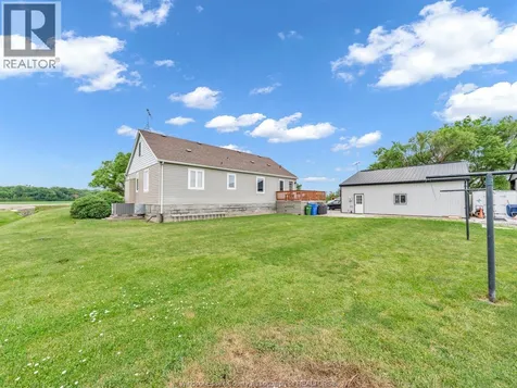 1226 Puce Road Lakeshore ON N8M 2X7