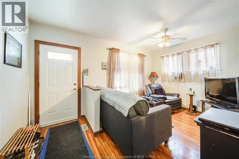 1249 Marentette Avenue Windsor ON N8X 4C7