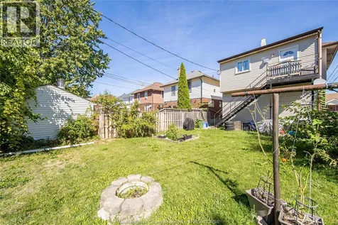 1249 Marentette Avenue Windsor ON N8X 4C7