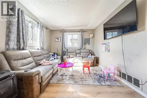 1249 Marentette Avenue Windsor ON N8X 4C7