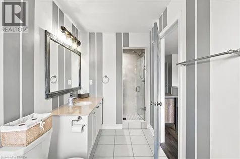 21 Hartley Avenue Paris ON N3L 0G9