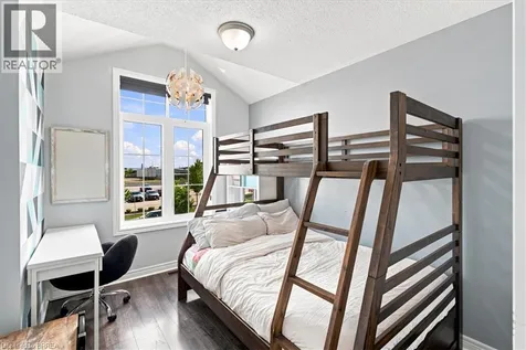 21 Hartley Avenue Paris ON N3L 0G9