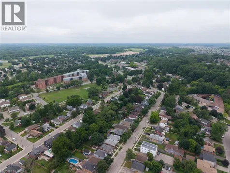 145 Catharine Avenue Brantford ON N3T 1J1