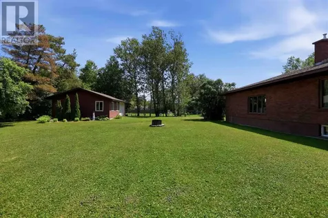 98 Ellis Road Sault Ste Marie ON P6C 1P1