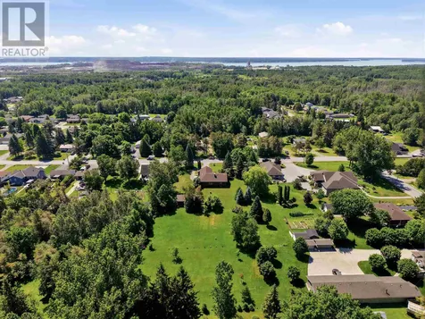 98 Ellis Road Sault Ste Marie ON P6C 1P1