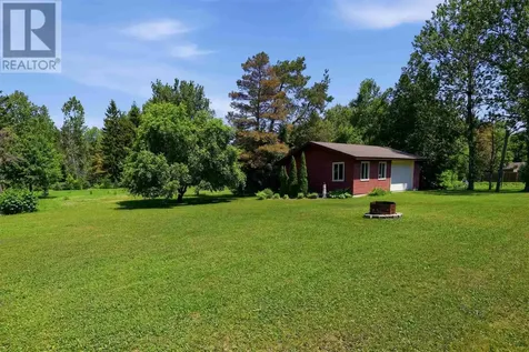 98 Ellis Road Sault Ste Marie ON P6C 1P1