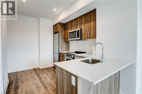 312 Erb Street West Waterloo ON N2L 0K9