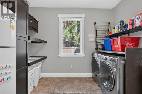 1092 Regency Crescent Lakeshore ON N0R 1A0
