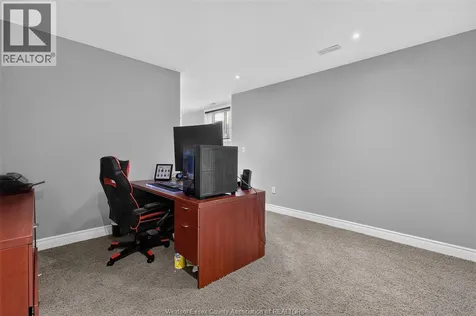 1092 Regency Crescent Lakeshore ON N0R 1A0