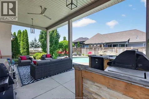 1092 Regency Crescent Lakeshore ON N0R 1A0