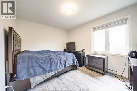 2405 Roxborough Boulevard Windsor ON N9E 2Z7