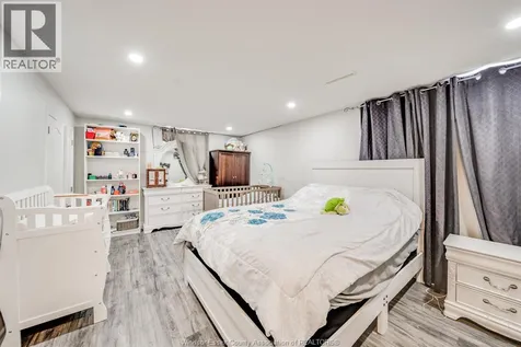 2405 Roxborough Boulevard Windsor ON N9E 2Z7