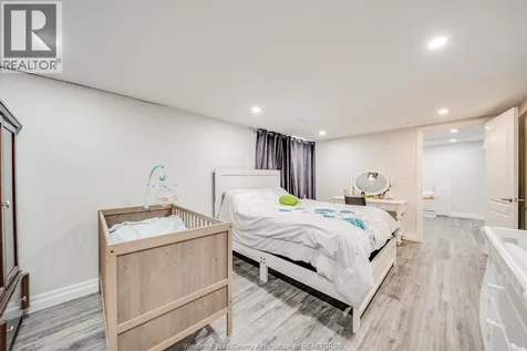 2405 Roxborough Boulevard Windsor ON N9E 2Z7