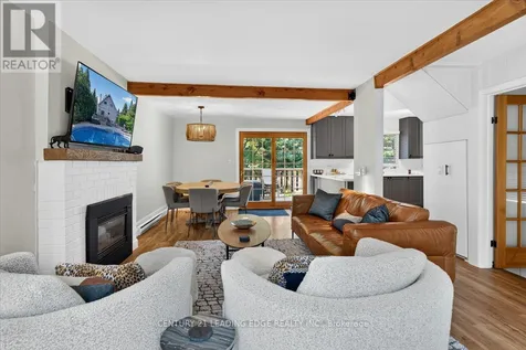 143 Campbell Crescent Blue Mountains ON L9Y 0P9