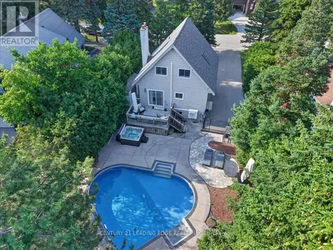 143 Campbell Crescent Blue Mountains ON L9Y 0P9