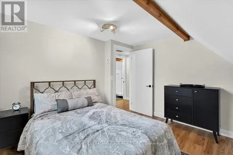 143 Campbell Crescent Blue Mountains ON L9Y 0P9