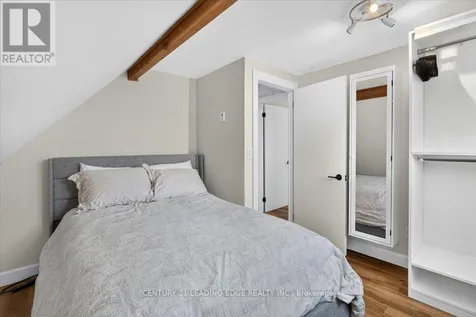 143 Campbell Crescent Blue Mountains ON L9Y 0P9