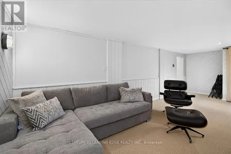 143 Campbell Crescent Blue Mountains ON L9Y 0P9
