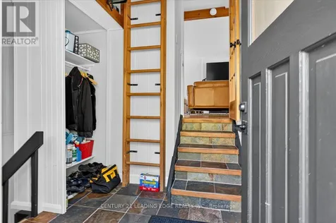 143 Campbell Crescent Blue Mountains ON L9Y 0P9