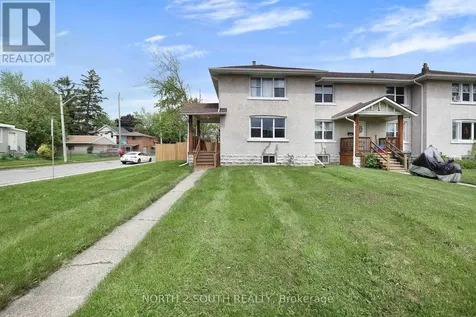 1604 Bruce Avenue Windsor ON N8X 1Y2