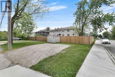 1604 Bruce Avenue Windsor ON N8X 1Y2