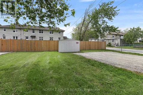 1604 Bruce Avenue Windsor ON N8X 1Y2