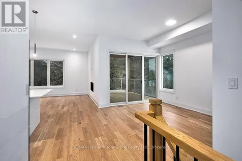 23 Waterview Lane Blue Mountains ON N0H 2P0