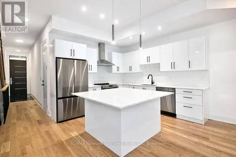23 Waterview Lane Blue Mountains ON N0H 2P0