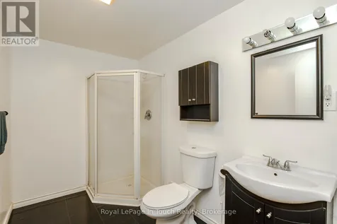 817 Birchwood Drive Midland ON L4R 4Y3