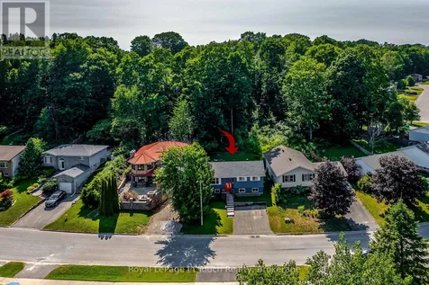 817 Birchwood Drive Midland ON L4R 4Y3
