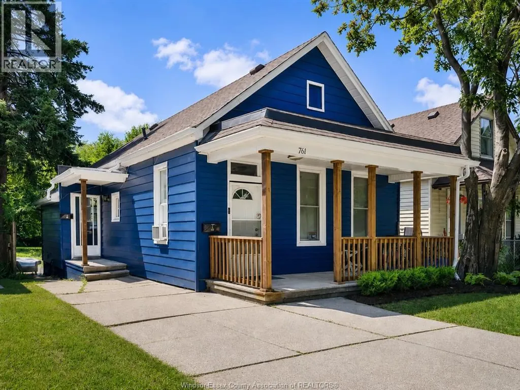 761 Assumption Street Windsor ON N9A 3B7